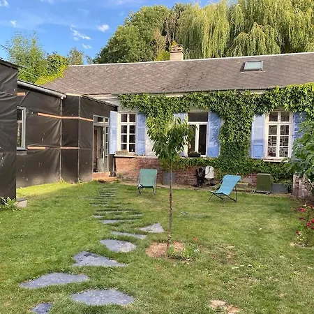 Maison Sous Le Signe De L'art Et De La Verdure Дом отдыха