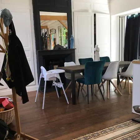Maison Sous Le Signe De L'art Et De La Verdure Дом отдыха *